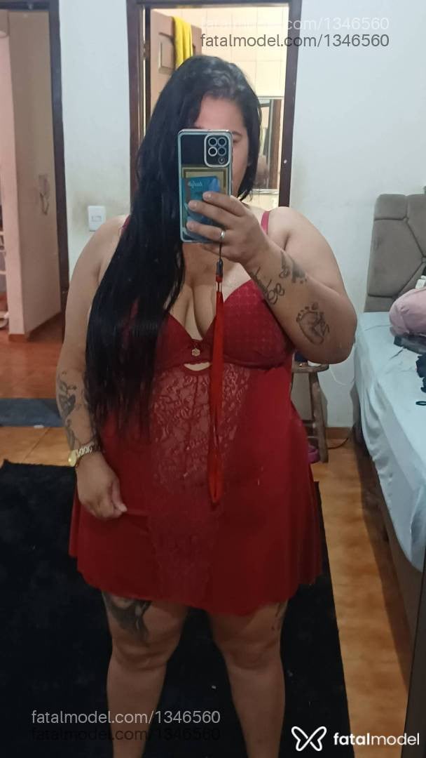 Acompanhante mulher com cabelo castanho de olhos castanhos em Três Pontas - Nathacha