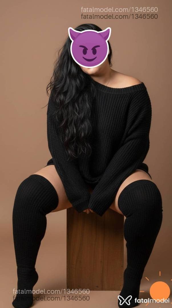 Acompanhante mulher com cabelo castanho de olhos castanhos - Nathacha