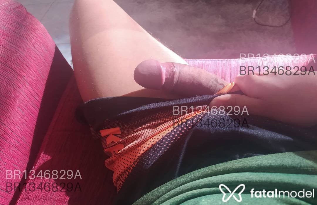 Acompanhante homem loira (o) de olhos pretos em Cascavel - Eduardo Martins