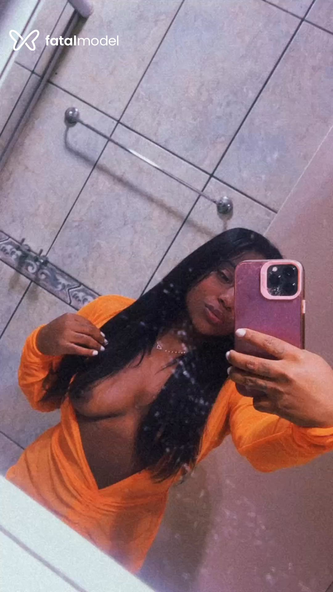 Acompanhante mulher com cabelo castanho de olhos castanhos - Gaby Lopez Acompanhante mulher com cabelo castanho de olhos castanhos - Gaby Lopez