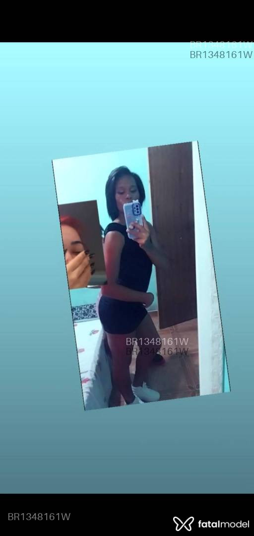 Acompanhante mulher trans morena (o) de olhos castanhos em São Paulo - Victória Piment