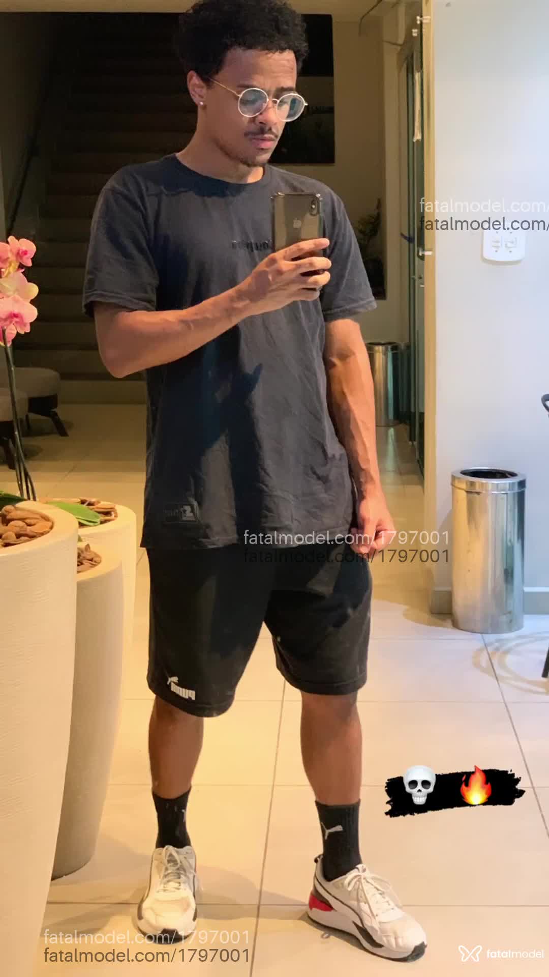 Acompanhante homem morena (o) de olhos pretos em São Paulo - Kidblack
