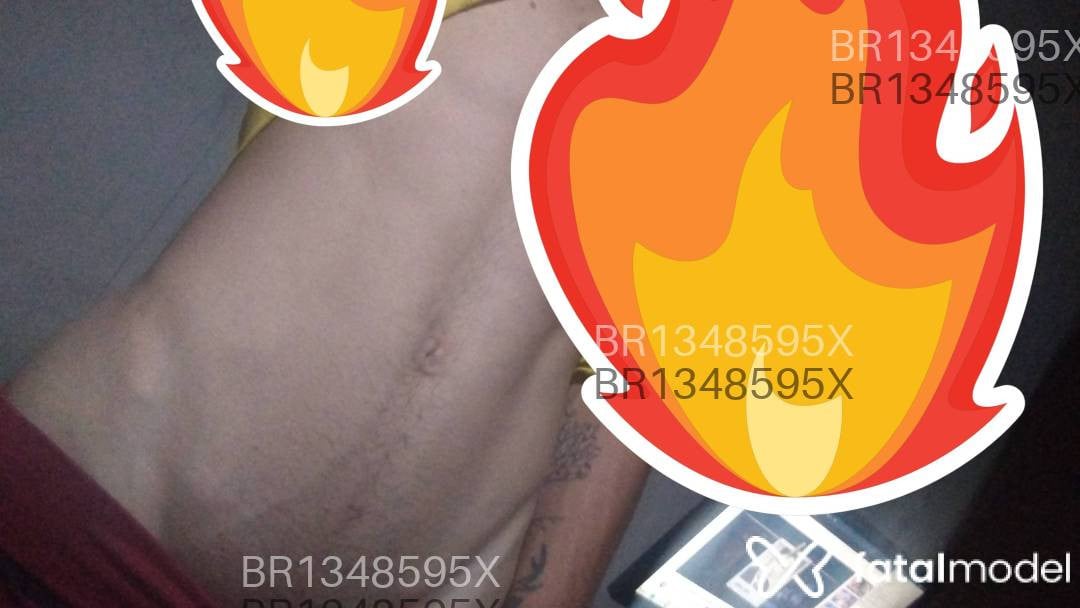 Acompanhante homem com cabelo castanho de olhos castanhos em Ji-Paraná - Boyd