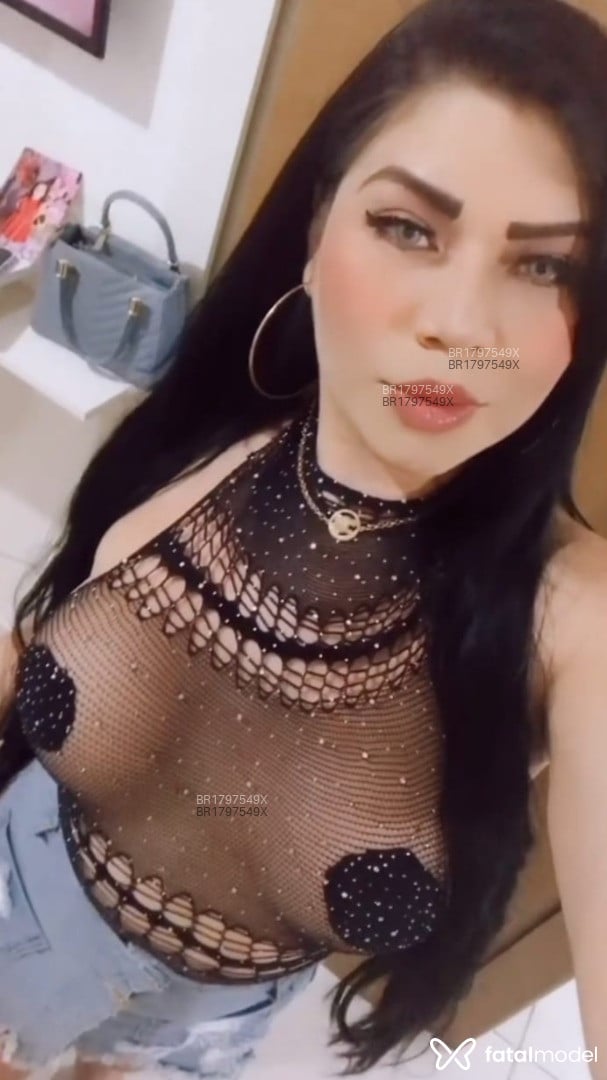 Acompanhante mulher trans morena (o) de olhos castanhos em Porto Velho - Thalita