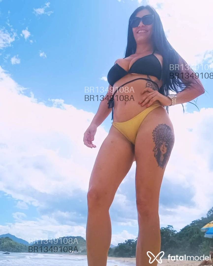 Acompanhante mulher morena (o) de olhos castanhos em Ubatuba Acompanhante mulher morena (o) de olhos castanhos em Ubatuba - Lídia Muller