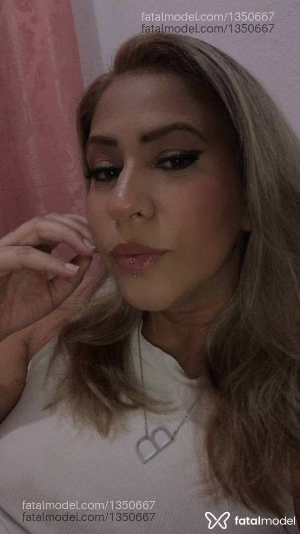 Acompanhante mulher loira (o) de olhos castanhos - Gaby paulista