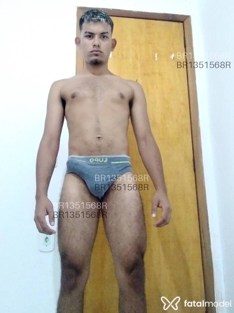 Acompanhante homem morena (o) de olhos castanhos em Florianópolis - Felipe Fernandes