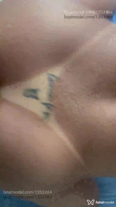Acompanhante travesti com cabelo castanho de olhos castanhos - Hannah