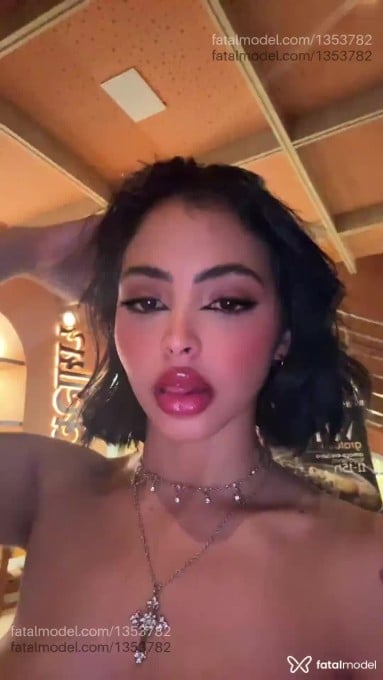 Acompanhante mulher morena (o) de olhos pretos em Goiânia - Rubi Garcia
