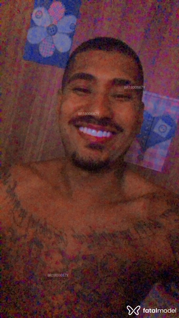 Acompanhante homem morena (o) de olhos castanhos em Virtual Acompanhante homem morena (o) de olhos castanhos em Virtual - Felipe