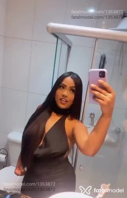 Acompanhante mulher morena (o) de olhos castanhos em Guarapari - Marcela Braga