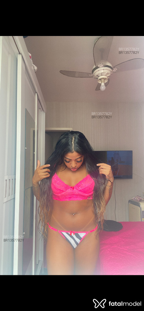 Acompanhante mulher morena (o) de olhos mel em Guarapari - Yohara dvilla