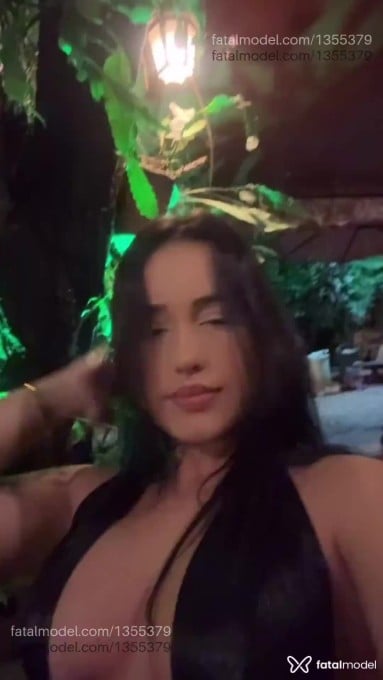 Acompanhante mulher com cabelo castanho de olhos pretos em Manhuaçu Acompanhante mulher com cabelo castanho de olhos pretos em Manhuaçu - Paola