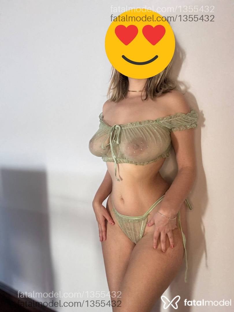 Acompanhante mulher ruiva (o) de olhos castanhos - Ísis maysa Acompanhante mulher ruiva (o) de olhos castanhos - Ísis maysa
