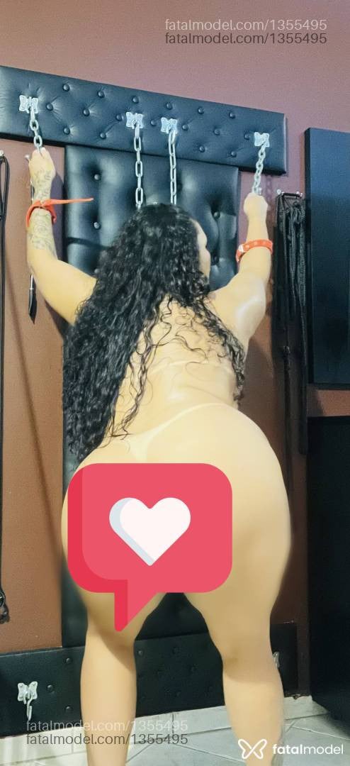 Acompanhante mulher morena (o) de olhos castanhos - Paula Soares