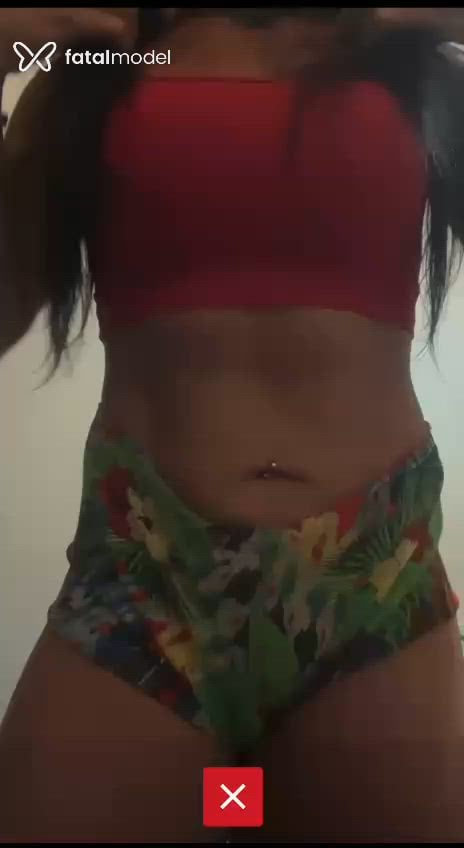 Acompanhante mulher morena (o) de olhos castanhos em Cabo Frio - Maya Hurricane