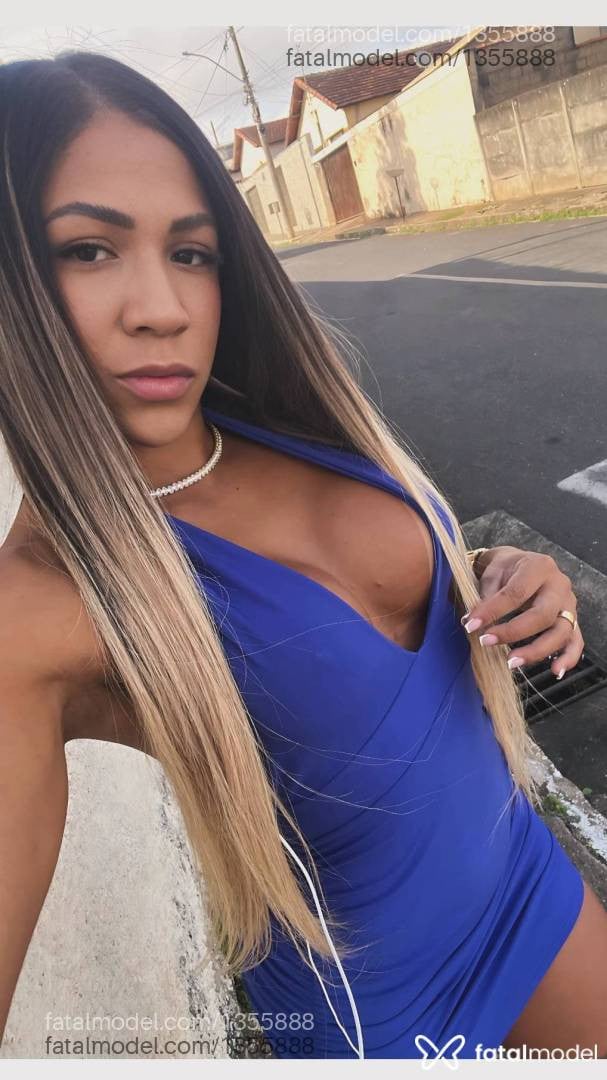Acompanhante mulher morena (o) de olhos castanhos em Uberlândia - MAYA ZAHARA