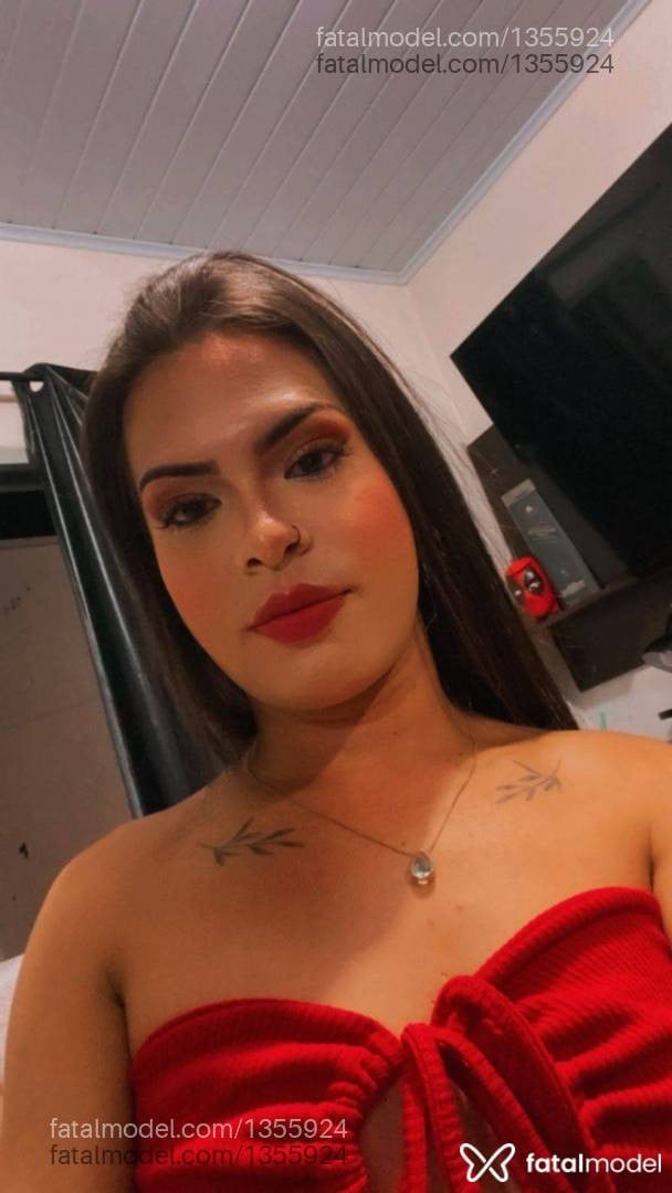 Acompanhante homem trans loira (o) de olhos verdes em Cravinhos - Ryana
