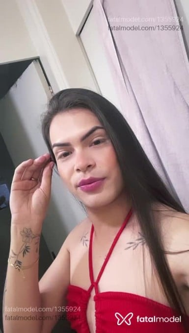 Acompanhante homem trans loira (o) de olhos verdes em Cravinhos Acompanhante homem trans loira (o) de olhos verdes em Cravinhos - Ryana