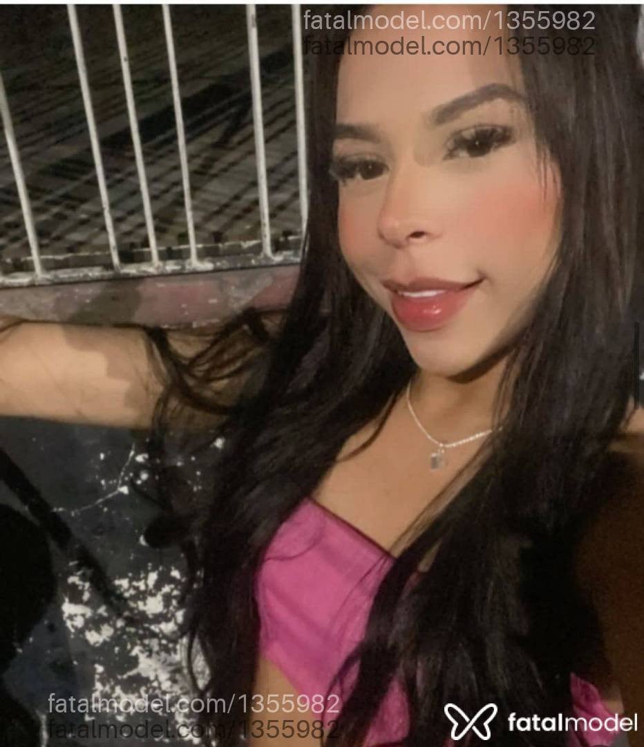 Acompanhante travesti morena (o) de olhos mel em Belo Horizonte - Debora