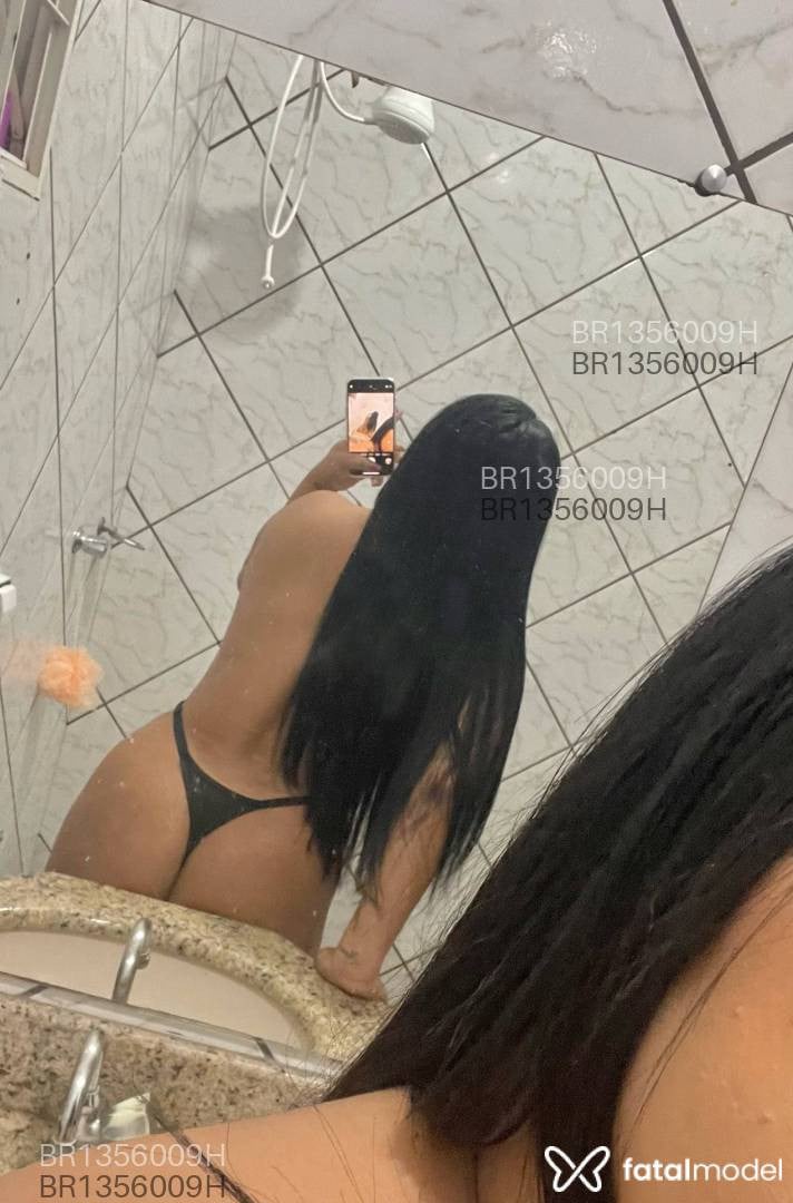 Acompanhante mulher morena (o) de olhos castanhos em Uberlândia - Yara Santana