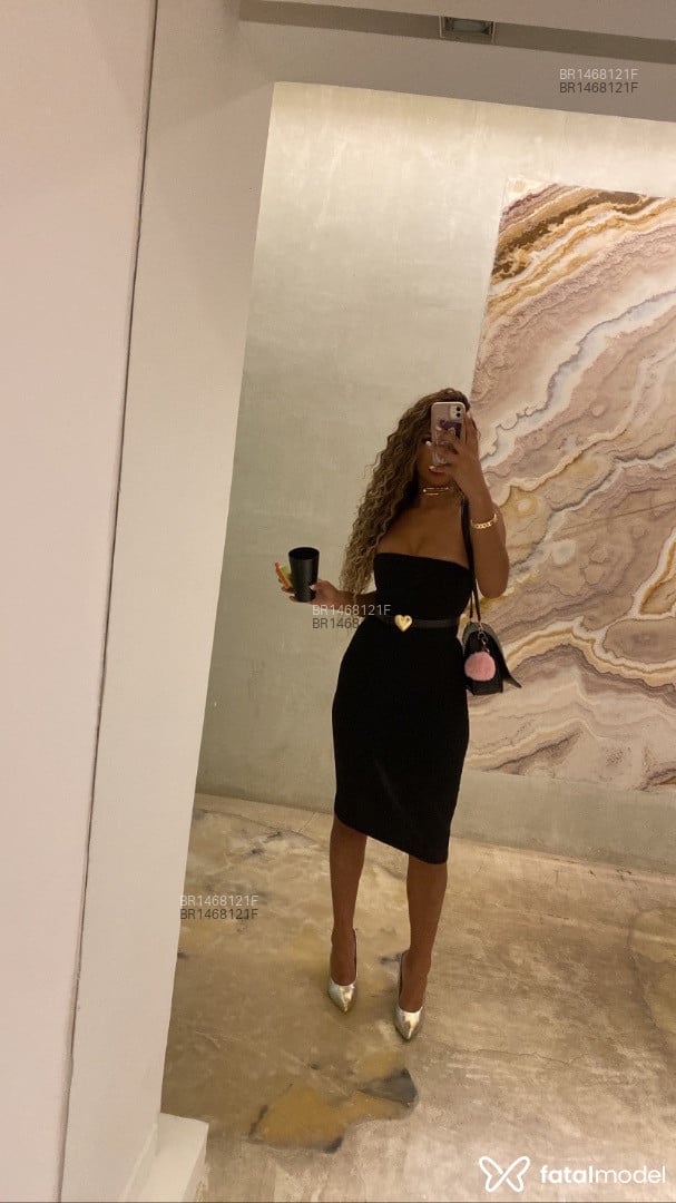 Acompanhante mulher com cabelo castanho de olhos castanhos em São Paulo Acompanhante mulher com cabelo castanho de olhos castanhos em São Paulo - Bianca Andrade