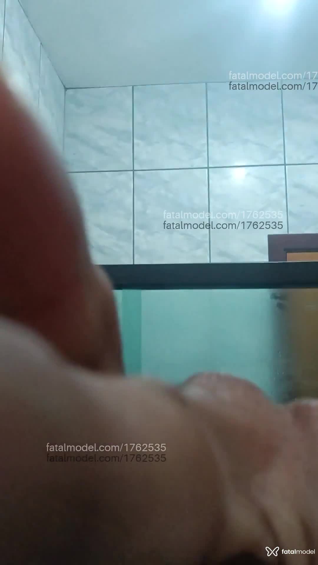 Acompanhante homem morena (o) de olhos castanhos em Jaraguá do Sul - CasaisGg