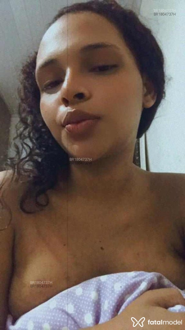 Acompanhante mulher morena (o) de olhos castanhos em Rio de Janeiro - Sophia Salazar