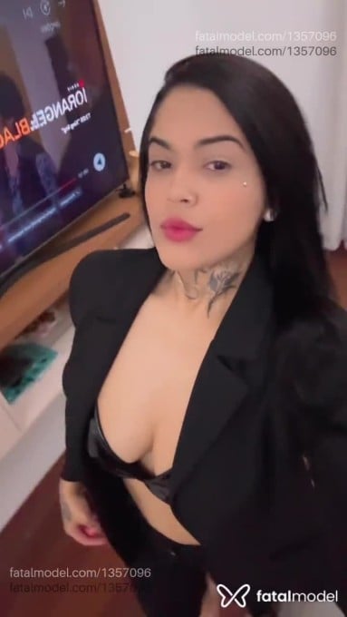Acompanhante mulher morena (o) de olhos castanhos em Belo Horizonte - Karol silva