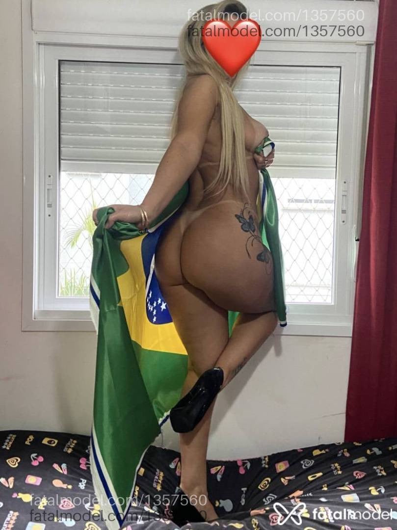 Acompanhante mulher loira (o) de olhos castanhos em Venâncio Aires - Raquelzinha