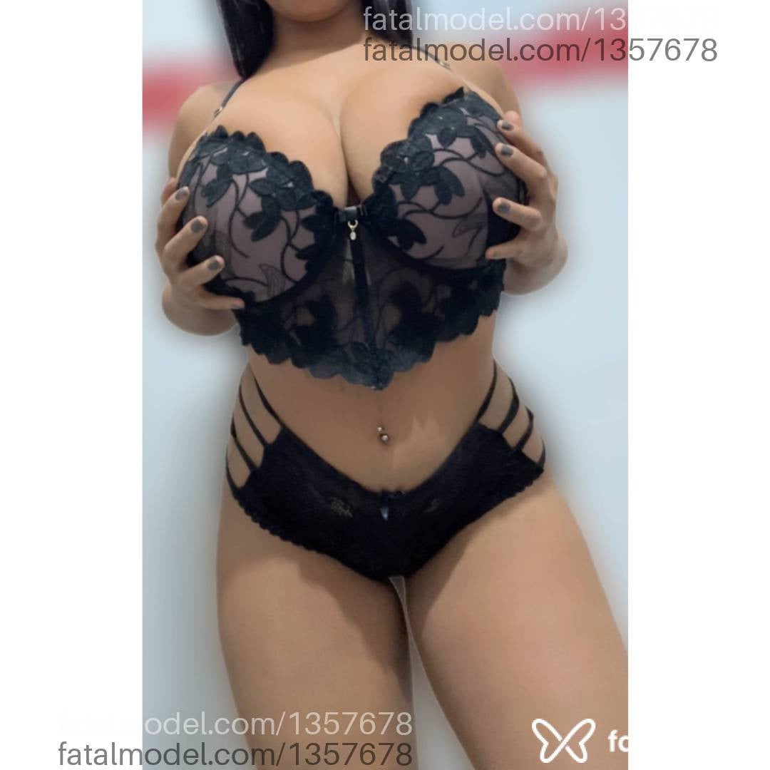 Acompanhante mulher morena (o) de olhos castanhos - BIANCA