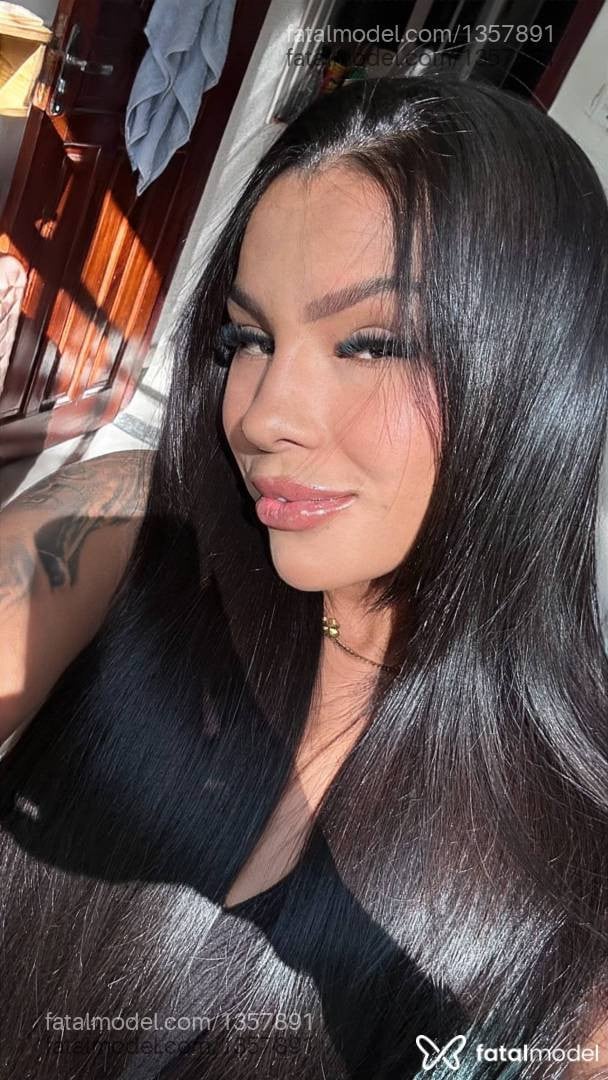 Acompanhante mulher morena (o) de olhos castanhos em Rio de Janeiro - Thyfany Ferreiira
