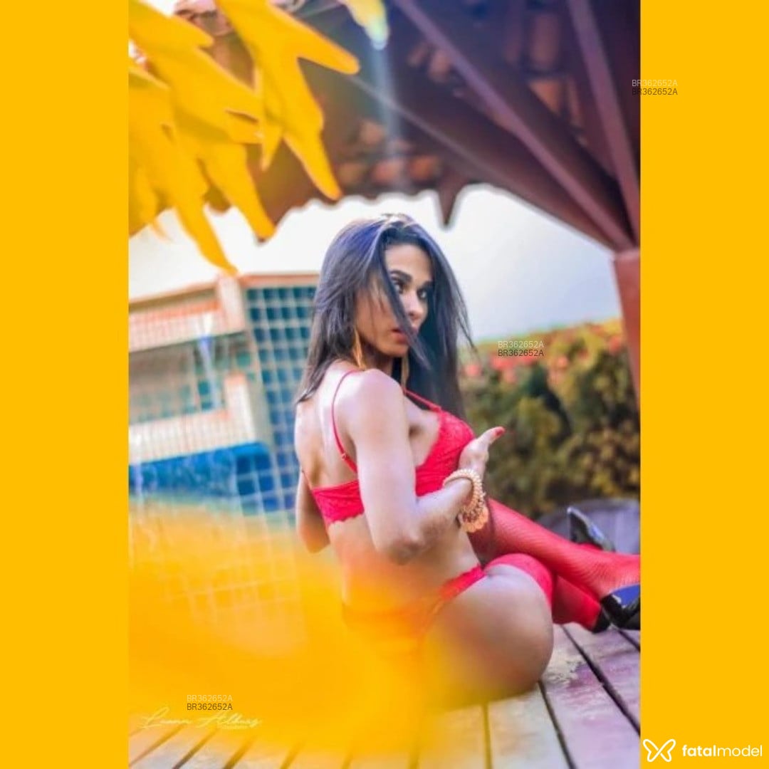 Acompanhante travesti morena (o) de olhos castanhos em Brasília - Kelly maria