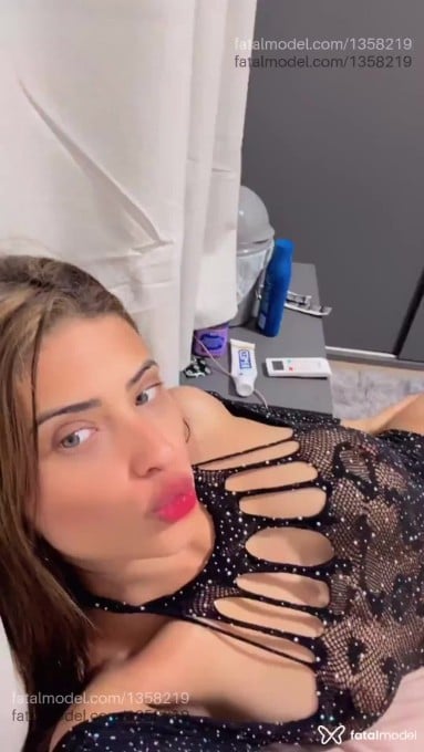 Acompanhante mulher morena (o) de olhos verdes em Guarapuava - Alice
