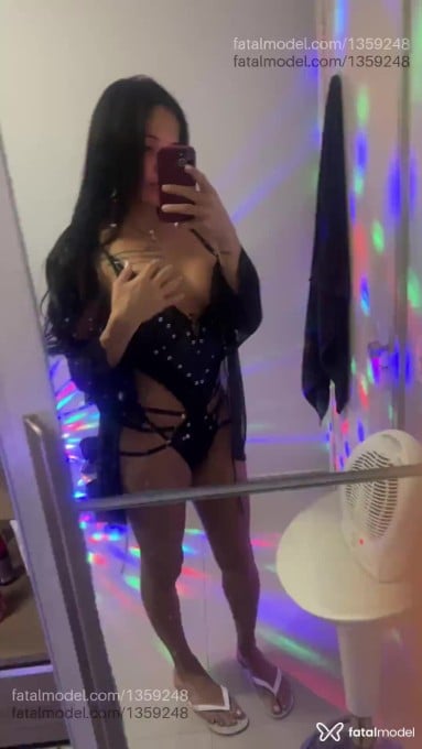 Acompanhante mulher trans morena (o) de olhos mel - Daniely leal