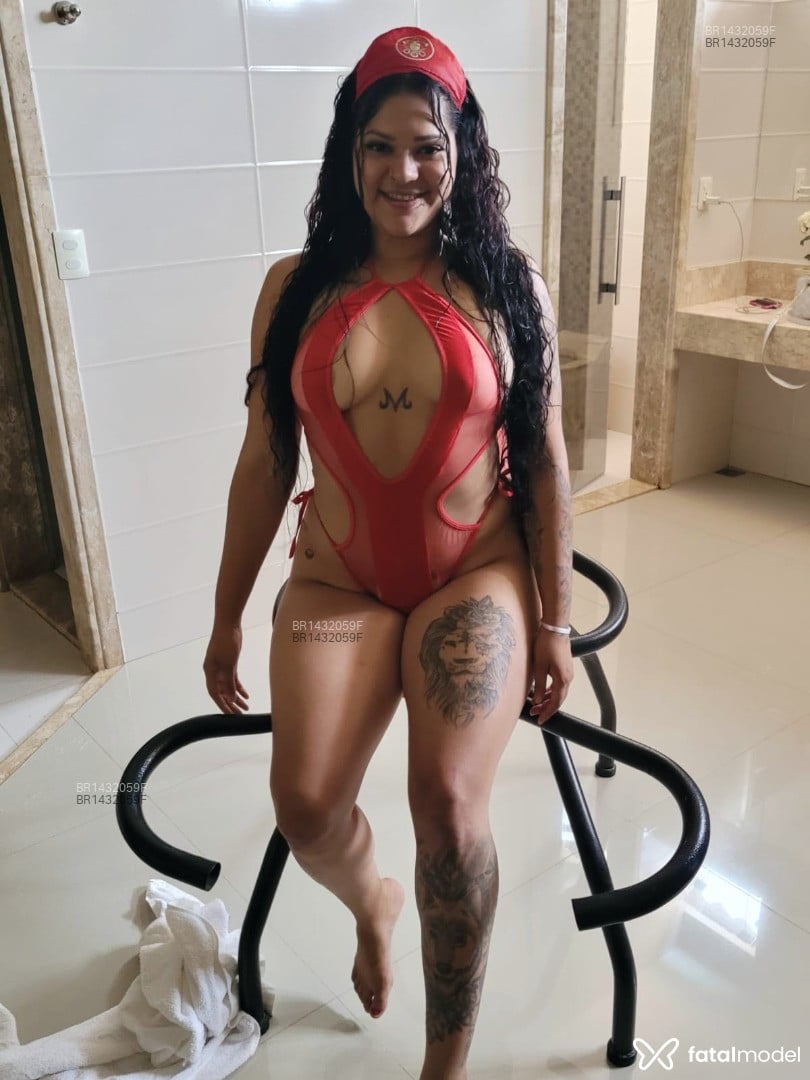 Acompanhante mulher morena (o) de olhos pretos em Rio Branco - Bonequinha de luxo