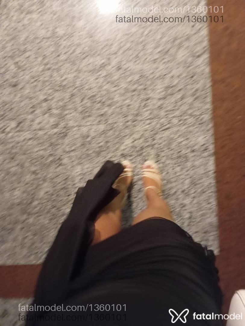 Acompanhante mulher com cabelo castanho de olhos castanhos em Macaé - Karol Nicole