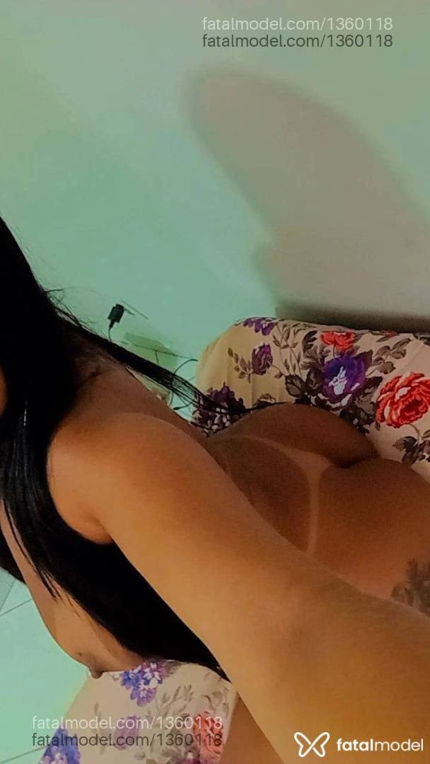 Acompanhante mulher morena (o) de olhos pretos - Fernandaa Melluo