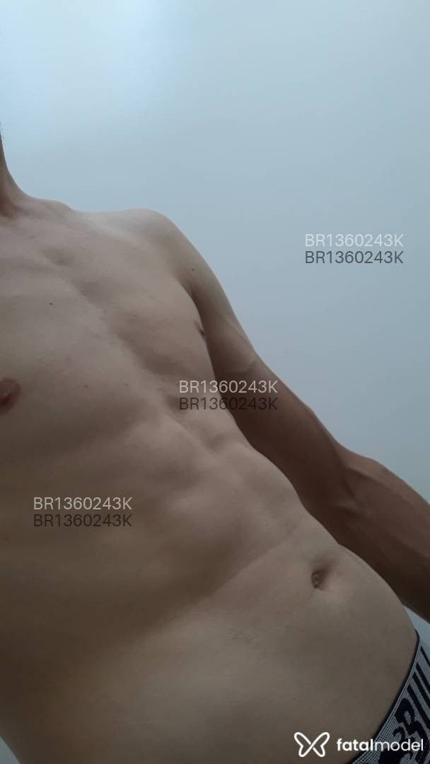 Acompanhante homem morena (o) de olhos castanhos em Erechim Acompanhante homem morena (o) de olhos castanhos em Erechim - Amorzinho