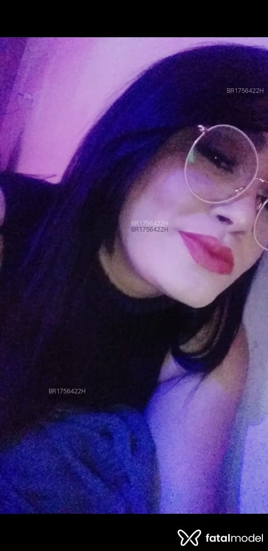 Acompanhante mulher com cabelo castanho de olhos pretos em Belo Horizonte - Aninha