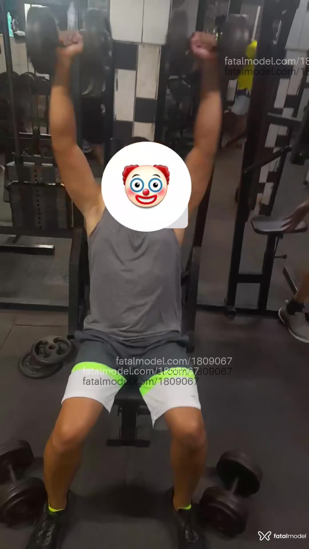 Acompanhante homem morena (o) de olhos pretos em Recife Acompanhante homem morena (o) de olhos pretos em Recife - MacMac