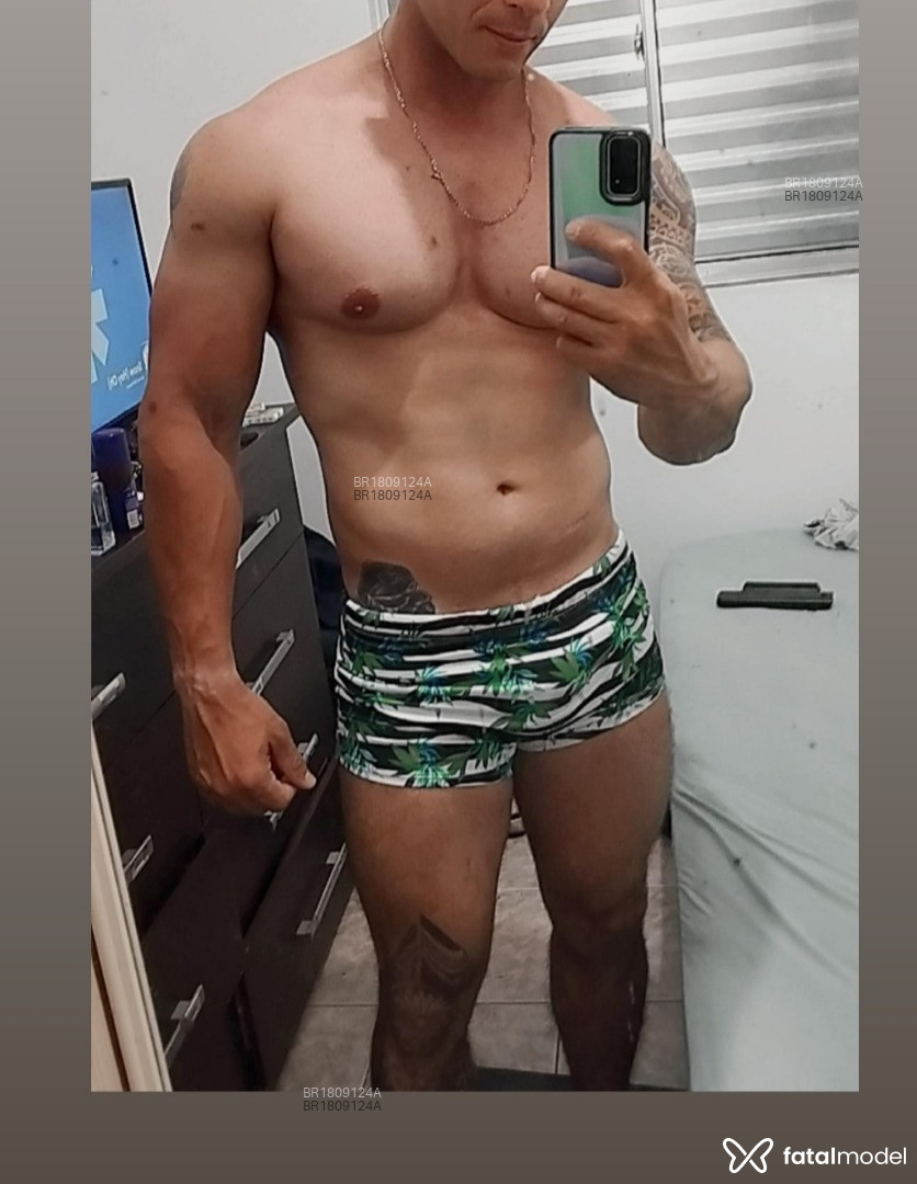 Acompanhante homem morena (o) de olhos castanhos em Virtual Acompanhante homem morena (o) de olhos castanhos em Virtual - Marlinho