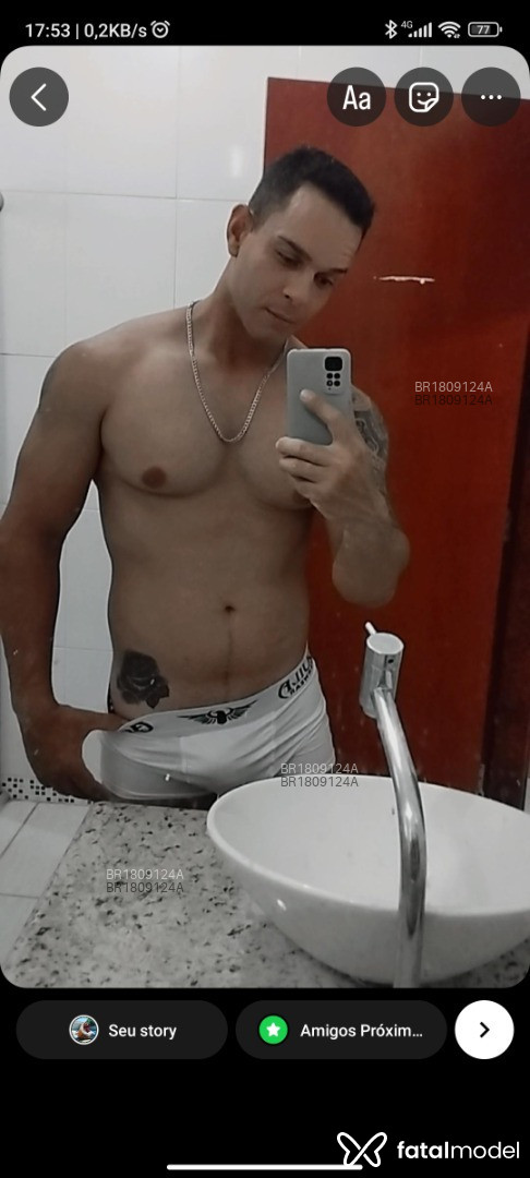 Acompanhante homem morena (o) de olhos castanhos em Virtual Acompanhante homem morena (o) de olhos castanhos em Virtual - Marlinho