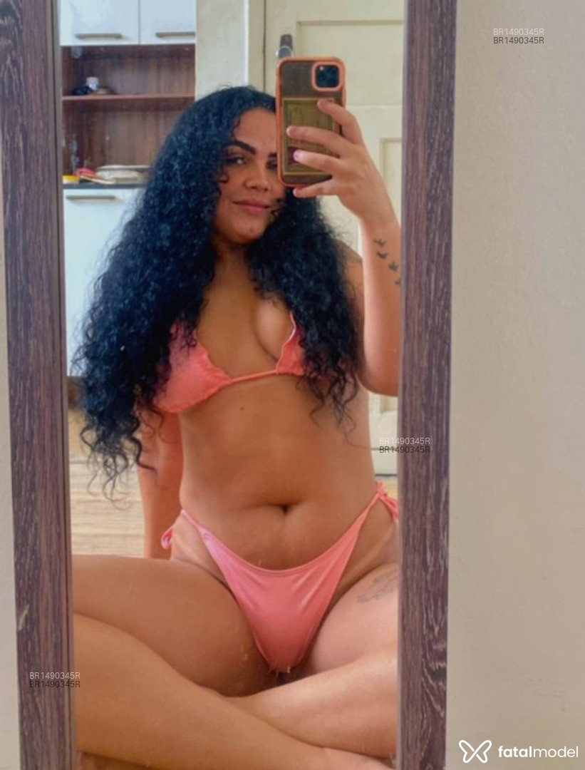 Acompanhante mulher morena (o) de olhos mel em Linhares - Larissa