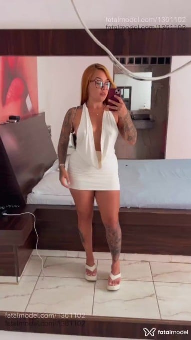 Acompanhante mulher ruiva (o) de olhos castanhos em Araxá - Eriika Oliver