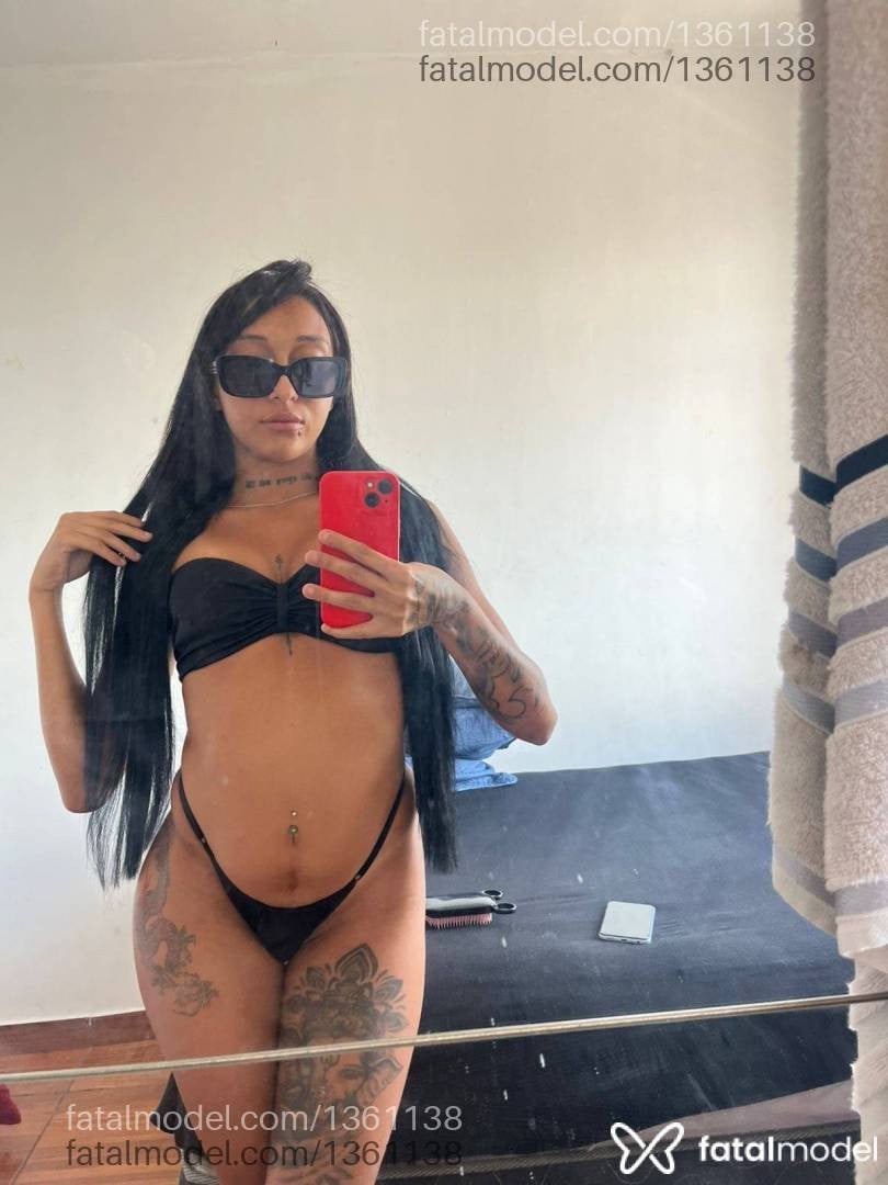 Acompanhante mulher loira (o) de olhos verdes - Larissa mattos