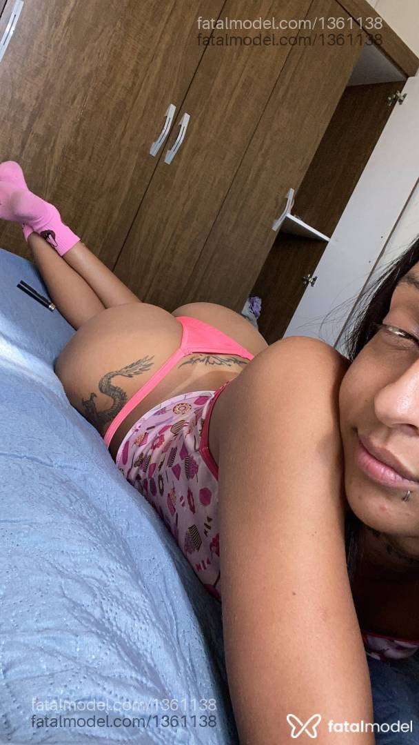 Acompanhante mulher loira (o) de olhos verdes em Volta Redonda - Larissa mattos