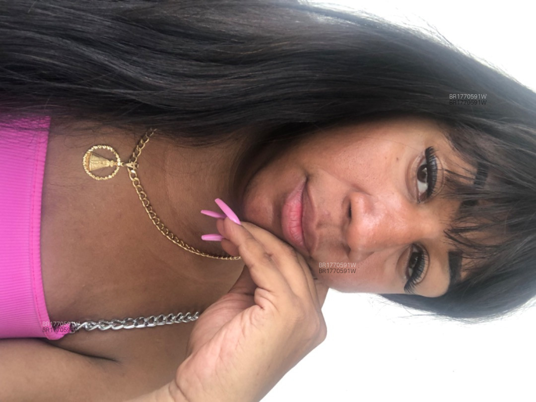 Acompanhante mulher trans morena (o) de olhos castanhos em Várzea Grande - Amanda