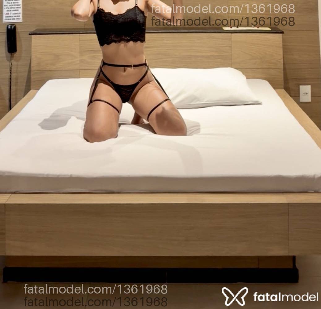 Acompanhante mulher com cabelo castanho de olhos castanhos - Olívia Acompanhante mulher com cabelo castanho de olhos castanhos - Olívia