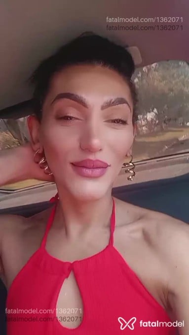 Acompanhante mulher trans morena (o) de olhos castanhos em Ubatuba - Stella